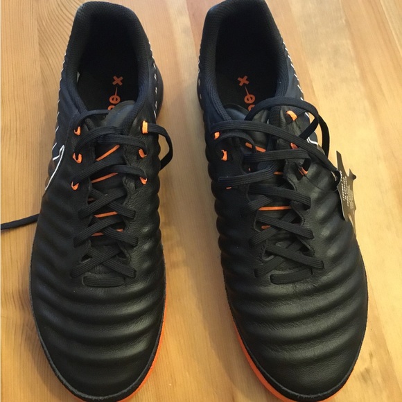 new men's size 9.5 Nike tiempo x Lunar Legend 7 Pro IC/indoor court - AH7246 080 - Picture 7 of 9